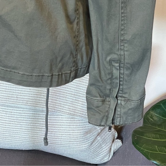 Express Army Green Utility Jacket Women’s Size Medium NWT - Picture 8 of 11